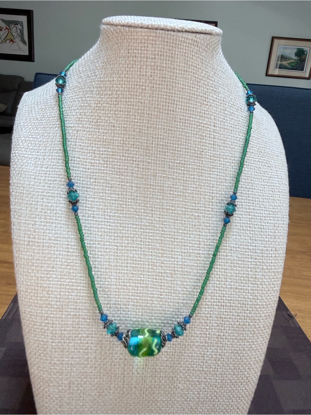 Artisan Sterling Silver Lampwork
Glass Focal Bead Crystal Beaded
Necklace 18"